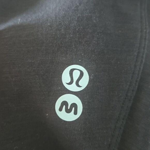 Lululemon x Madhappy Hoodie – Limited Edition – Women’s 6 – Rare Drop - Picture 4 of 4